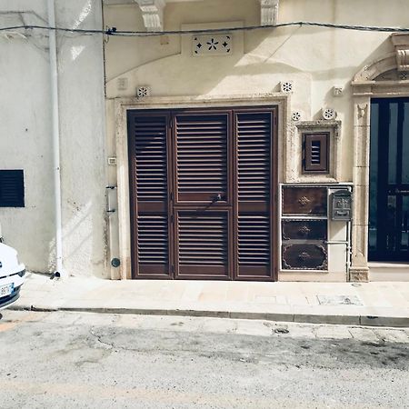 La Dimora Nel Sottano Alla Strada Polignano a Mare Exterior photo